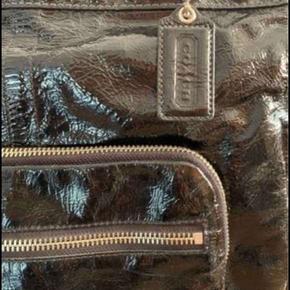 COACH DIAPER BAG BLACK PATENT LEATHER - Picture 3 of 3